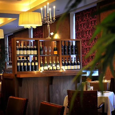 The Shirley Arms 4* Carrickmacross