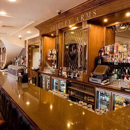 The Shirley Arms Отель 4*