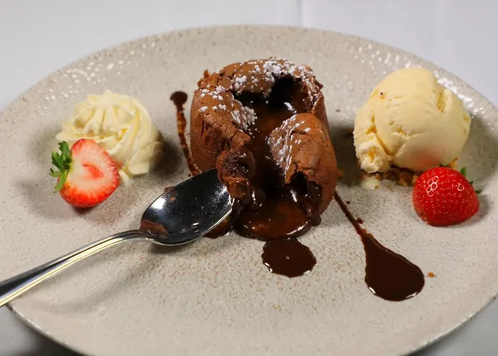 The Shirley Arms Hotel 4*