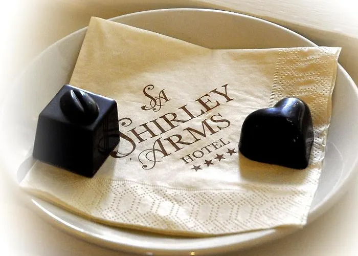 The Shirley Arms 4*